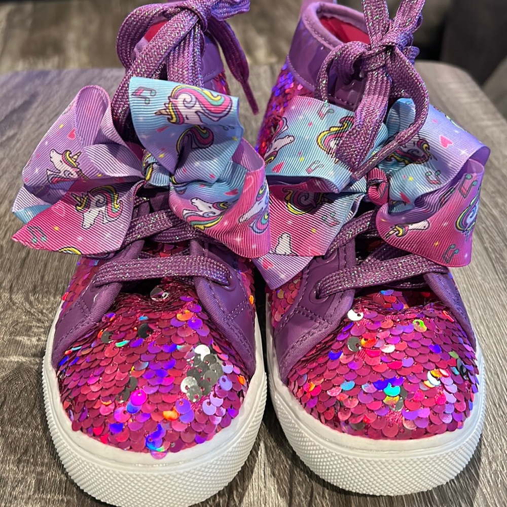 JoJo Siwa shoes